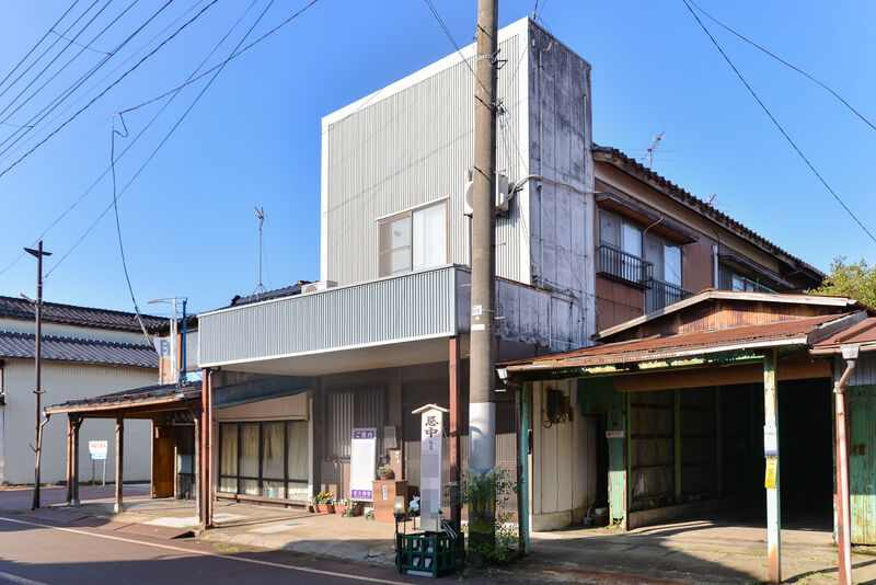 花久会館 外観４
