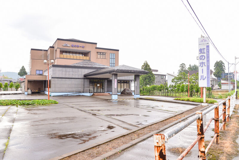 虹のホール　あらい 駐車場