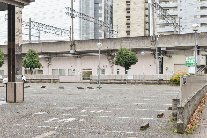 金沢シティホール 駐車場