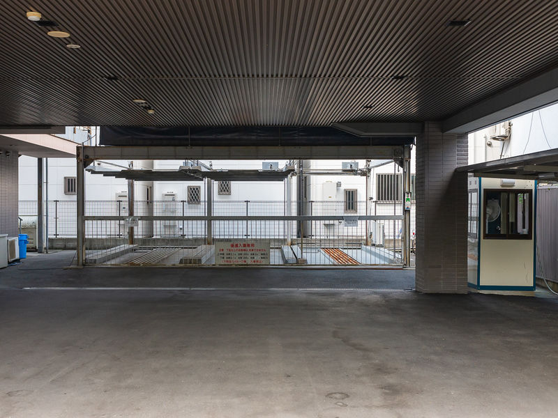 菅原典礼会館 駐車場