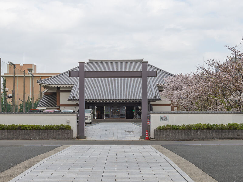 東大阪玉泉院 外観2