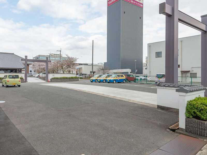東大阪玉泉院 駐車場