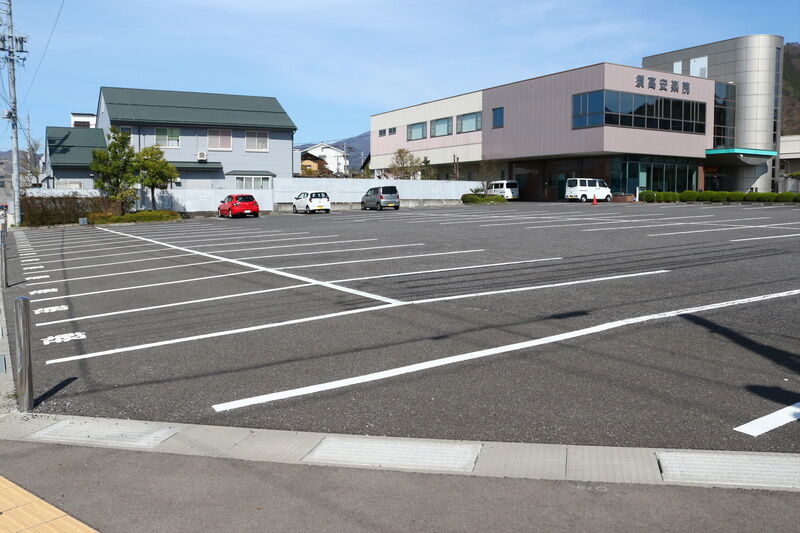 須高安楽院 駐車場