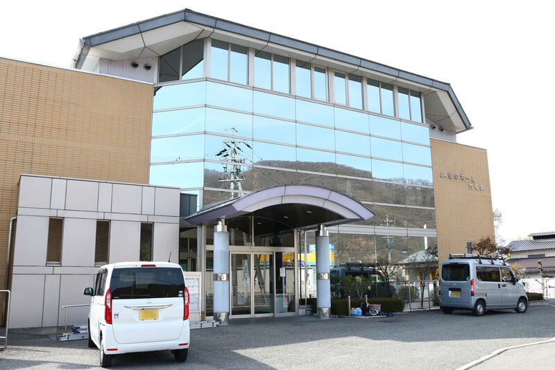 JA虹のホールちくま