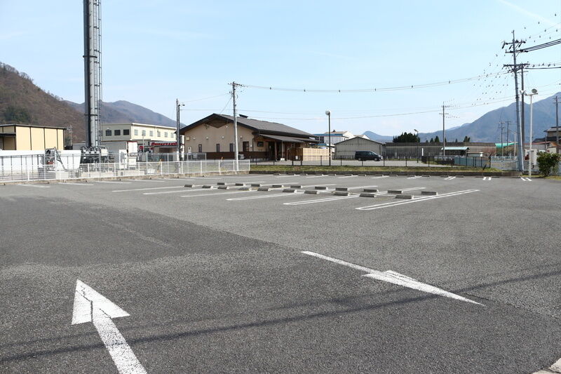 JA虹のホールちくま 駐車場