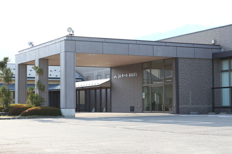 JAホールおおまち 入口