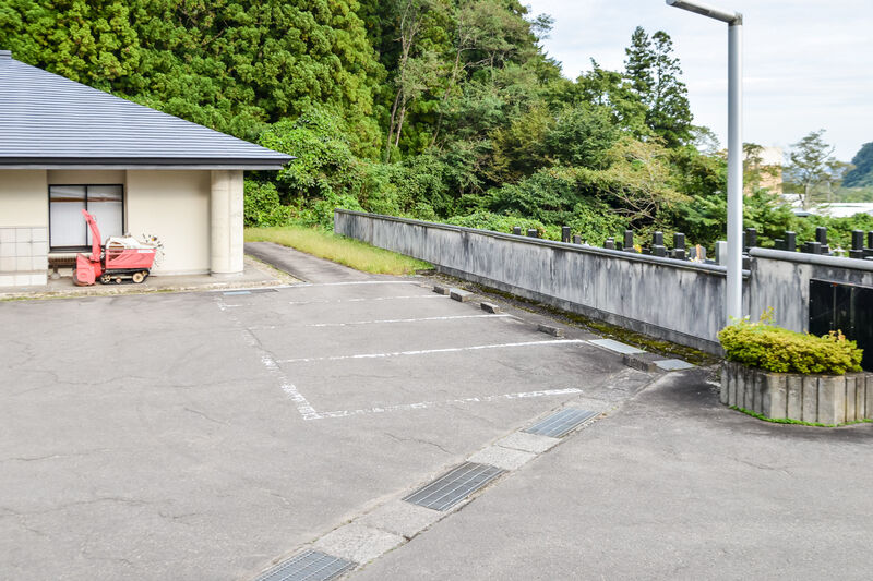 大崎広域玉造斎場 駐車場