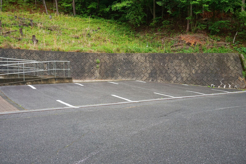 かざこしホール 駐車場１