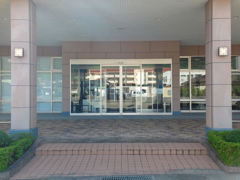 シティホール倉吉 入口