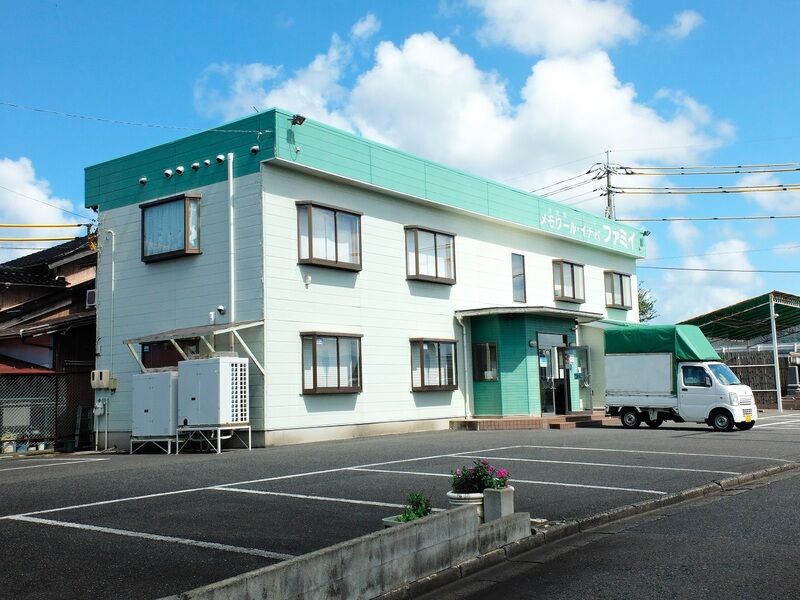 メモワールイナバ ファミイ 外観