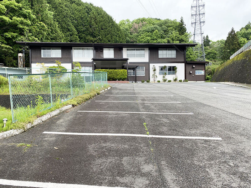 セレモニーホール天 駐車場
