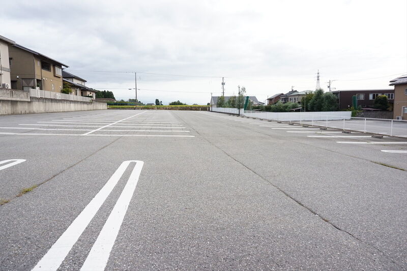 セレモニーホール魚津 駐車場