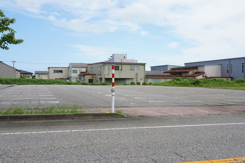 藪田会館八千代 駐車場