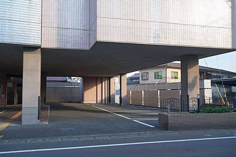 花畑典礼会館 駐車場1