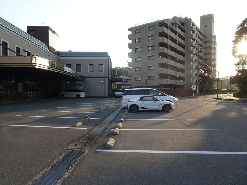 家族葬専用式場はないろ瀬板の森店 駐車場１