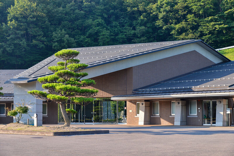 あだたら聖苑 外観１