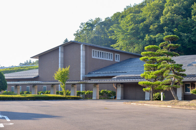 あだたら聖苑 外観２
