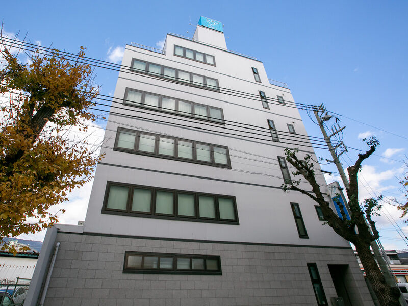 クレリ東灘ホール 外観3