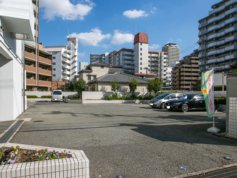 シティホール神戸 駐車場
