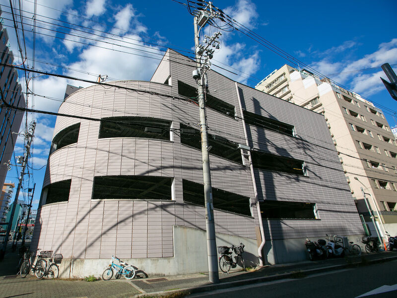 平安祭典神戸会館 駐車場