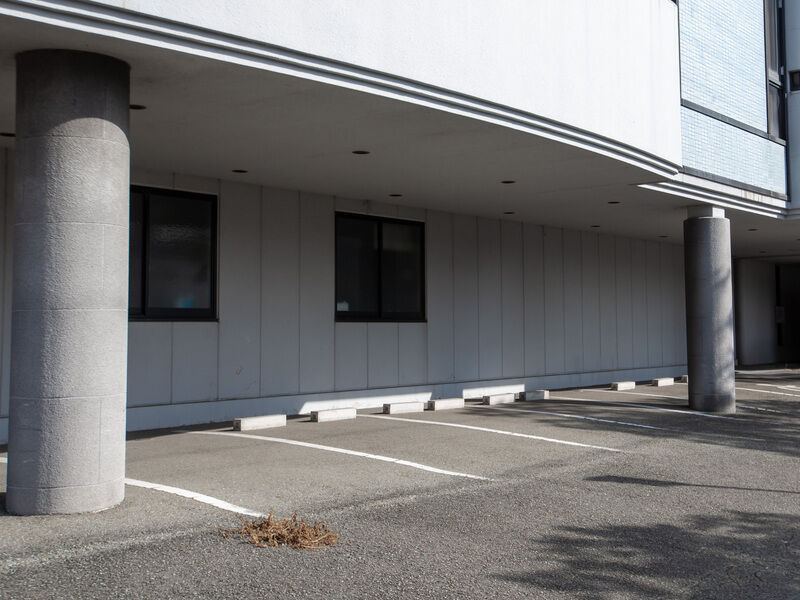 家族葬専用式場はないろ明石店 駐車場
