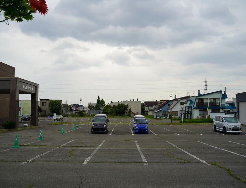 末広シティホール 駐車場1