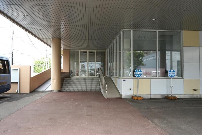 家族葬専用式場はないろ西町店 外観２