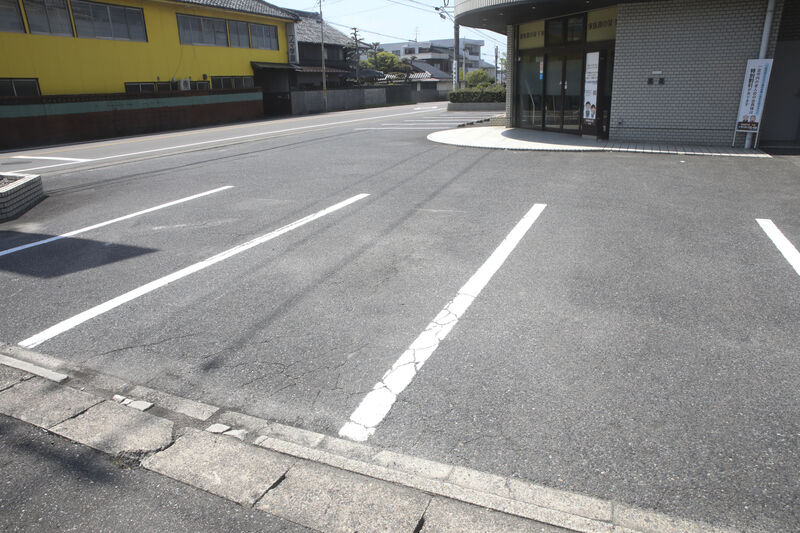 家族葬の栞　千秋 駐車場