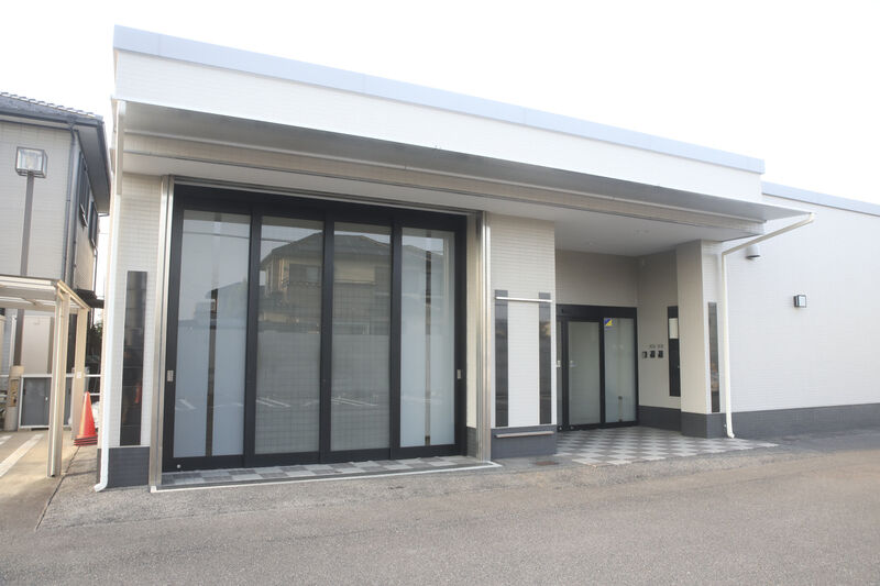 クレストホール伝法寺 玄関