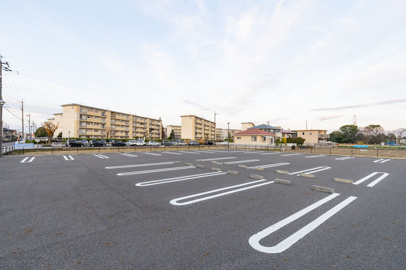 シオン岩倉会館 駐車場2