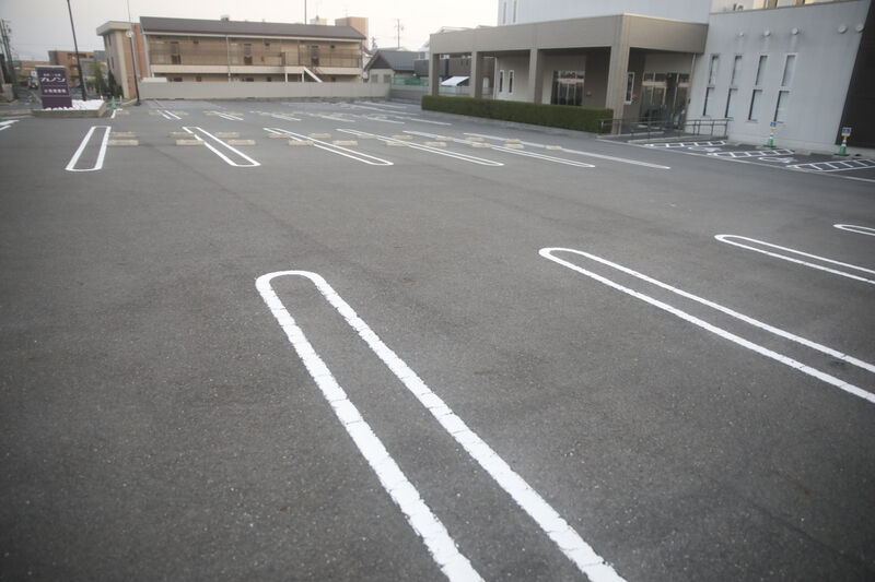 シオン小牧南会館 駐車場