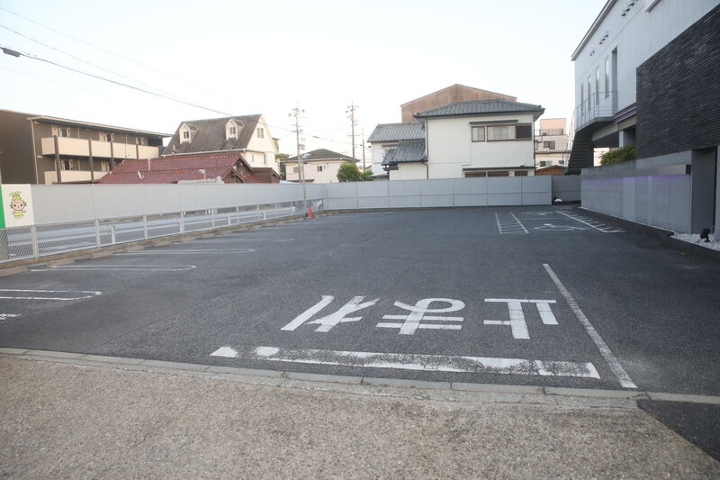 ティア新瀬戸 駐車場