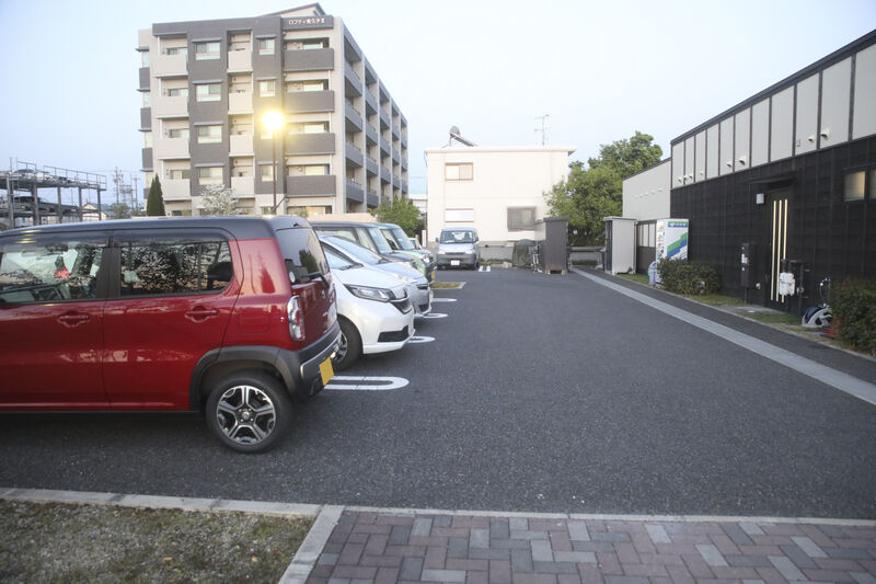 平安会館　長久手斎場 駐車場