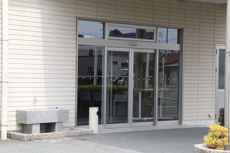 東海典礼 一宮会館 玄関