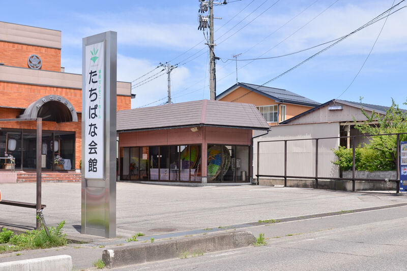 エンディングステージ飯盛 入り口