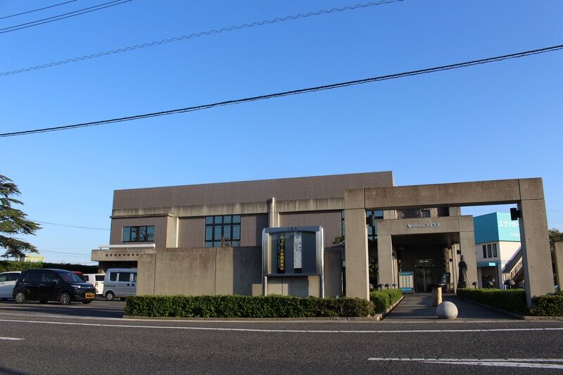エヴァホール岡山 外観２