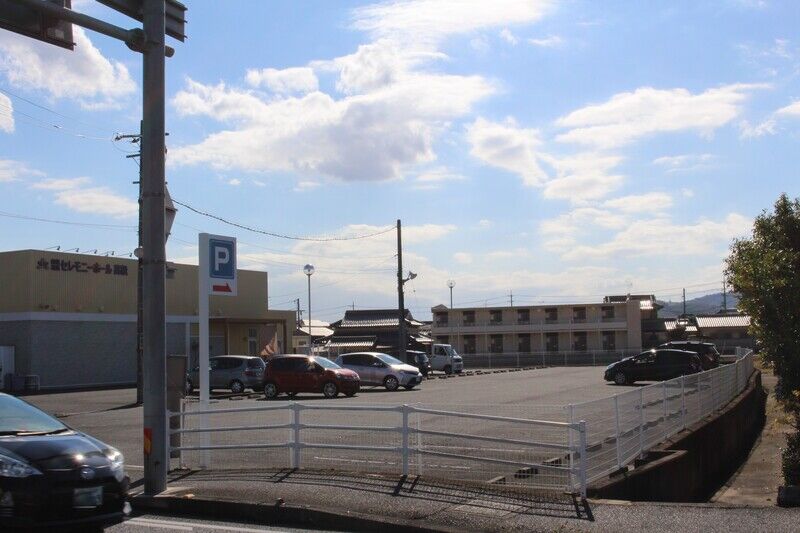 総社セレモニーホール高松 駐車場１