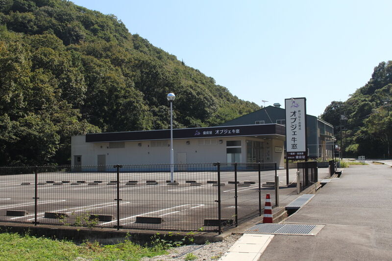 備前屋　オブジェ牛窓 外観１