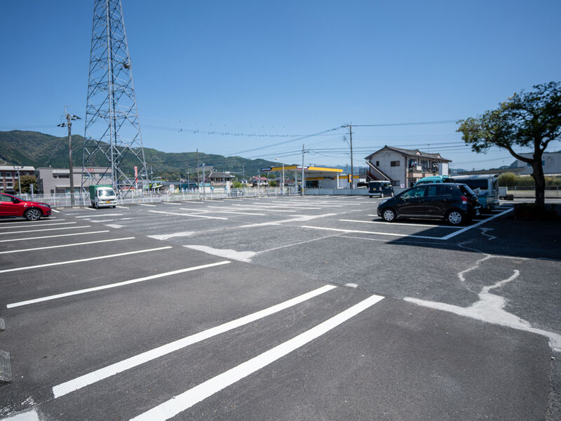 プリエール飯野 駐車場3