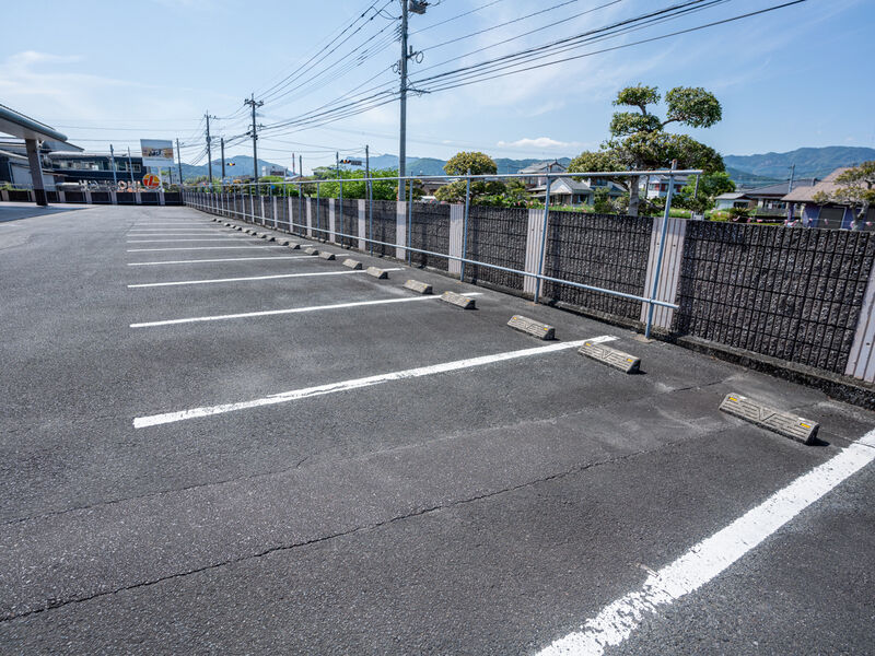 プリエール延岡 おおたけ 駐車場2