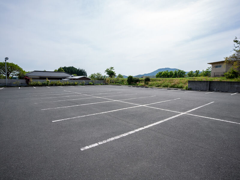 串間葬祭徳山ホール 駐車場1