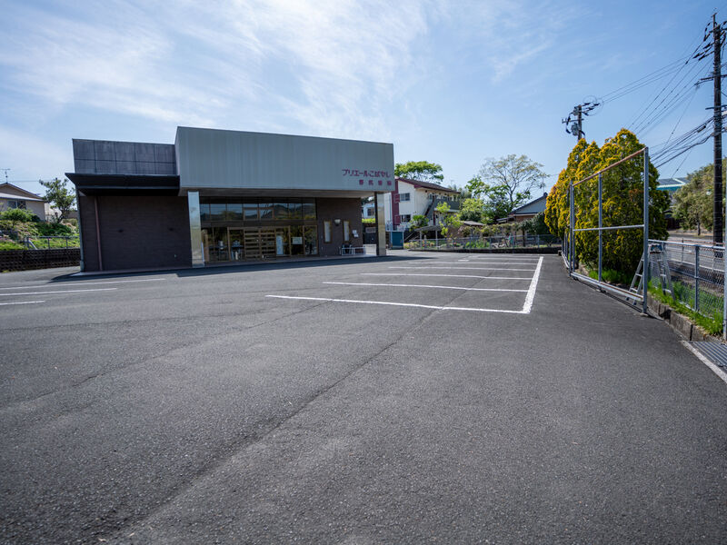 プリエールこばやし野尻斎場 駐車場1