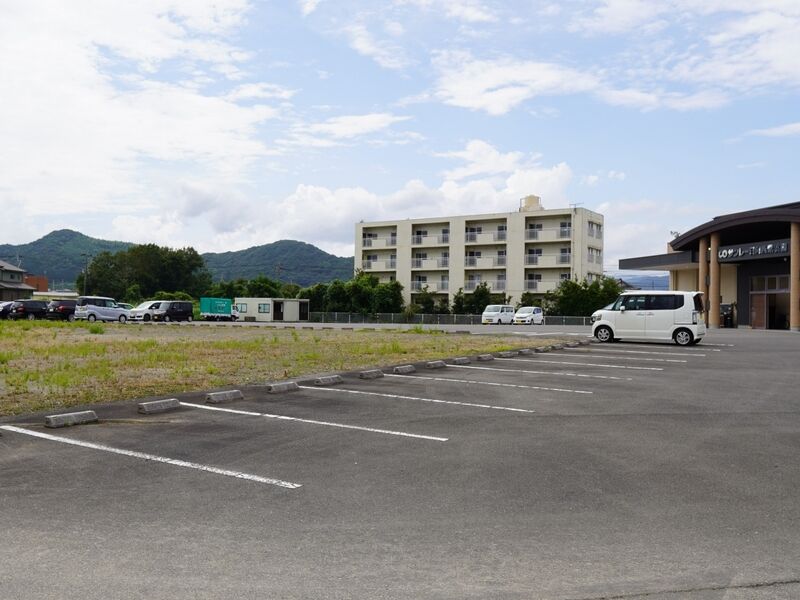 日向西紫雲閣 駐車場