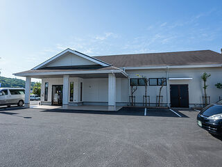 日向まごころ斎場