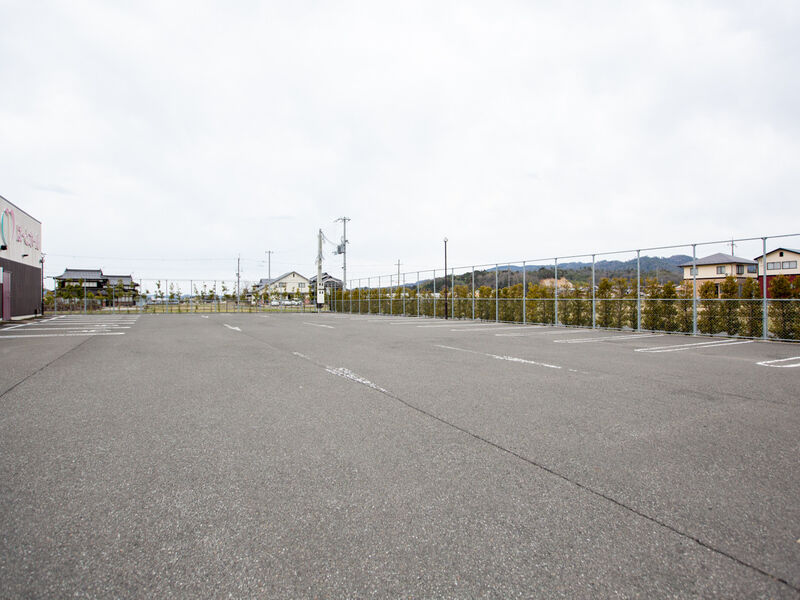 はーとホール大宮 駐車場