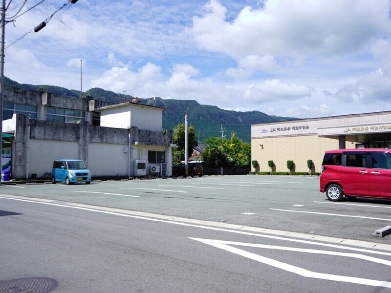 阿蘇町斎場 駐車場1