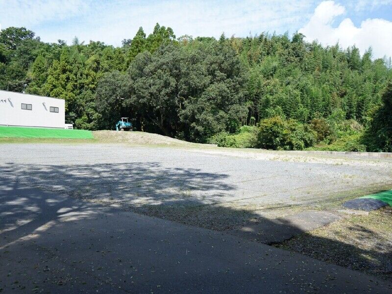 みつぎ葬祭えにしホール 駐車場1