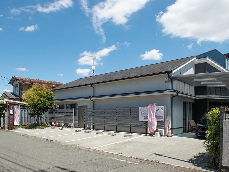 三島斎場　国府会館 外観