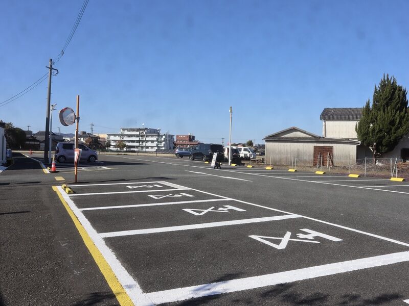 町民斎場 駐車場2