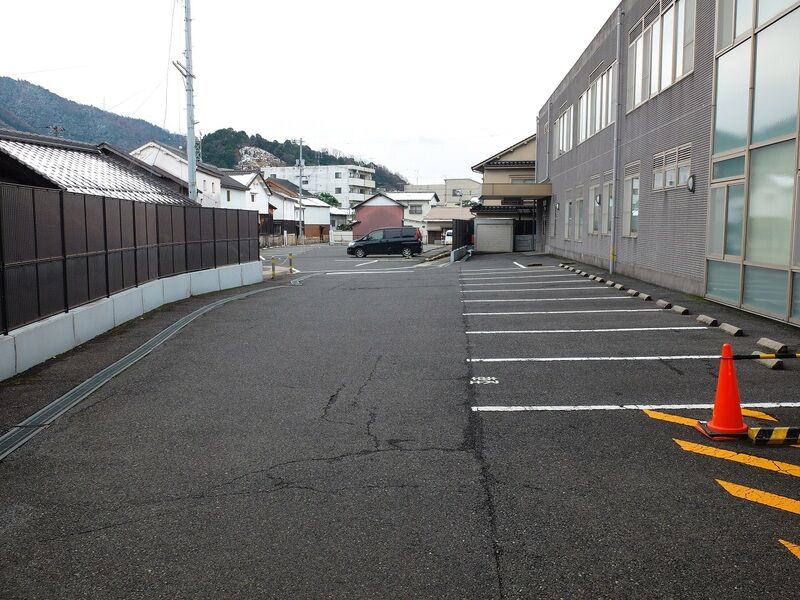平安祭典 可部会館 駐車場1